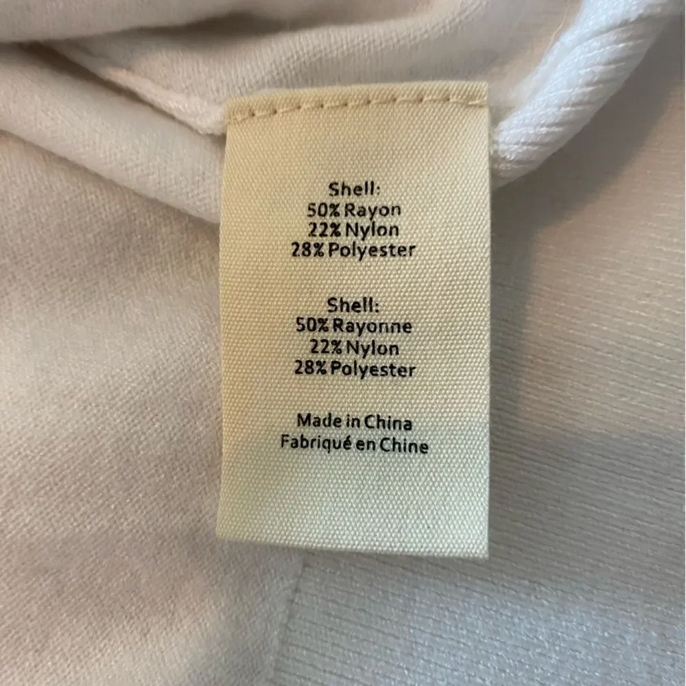 L'AGENCE NWT Minnie Asymmetric Off-The-Shoulder Knit Sweater White Size Large